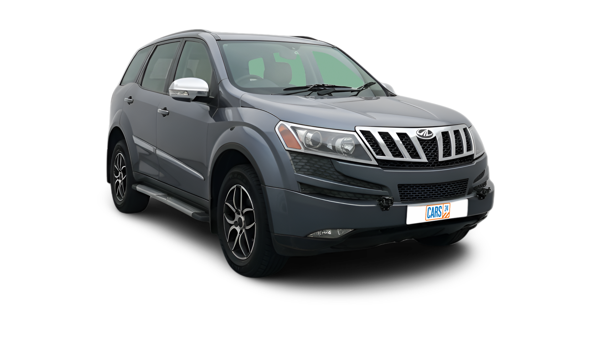 Mahindra XUV500-img